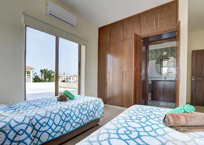 Eva Сasa de vacaciones *